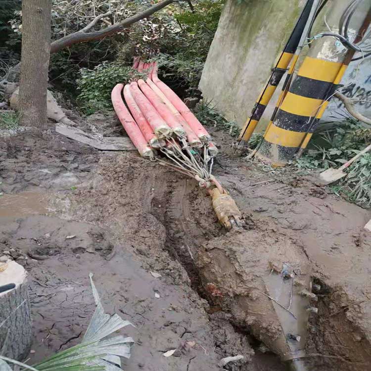 连云港武汉门拖拉管